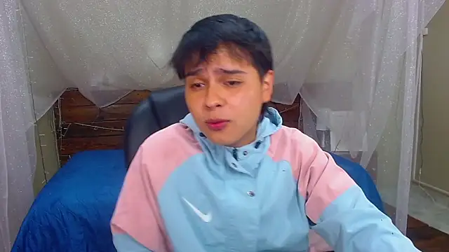 Snapshot of AndrewPherson chatting on February 23, 2025, 12:05 pm AndrewPherson online show from February 23, 2025, 12:05 pm