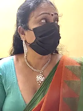 Snapshot of rekha_naier chatting on February 3, 2025, 4:41 pm rekha naier online show from February 3, 2025, 4:41 pm
