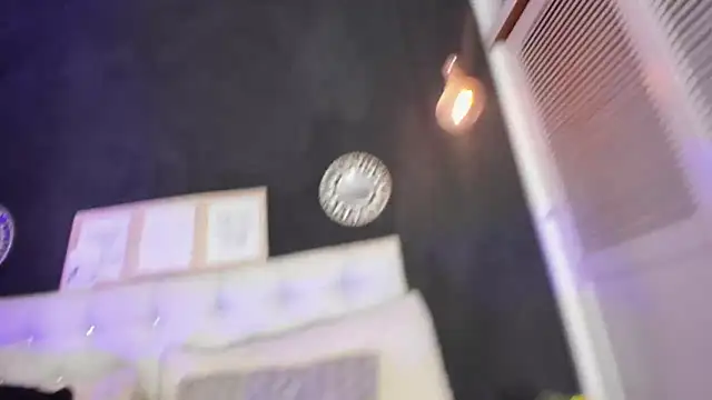 Snapshot of athenasexxxy chatting on February 20, 2025, 4:57 pm athenasexxxy online show from February 20, 2025, 4:57 pm