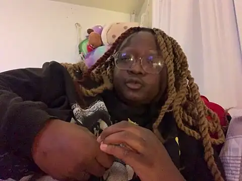 Snapshot of BigKittyRaven chatting on November 22, 2025, 12:42 am BigKittyRaven online show from November 22, 2025, 12:42 am