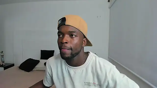 Dylan Taylor online show from March 2, 2025, 3:45 am