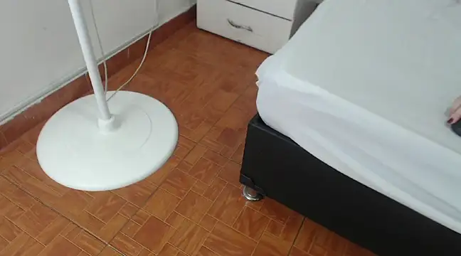  lexx1e online show from January 15, 2025, 1:41 pm