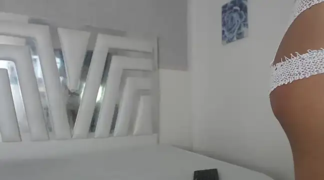  lexx1e online show from February 14, 2025, 2:02 pm