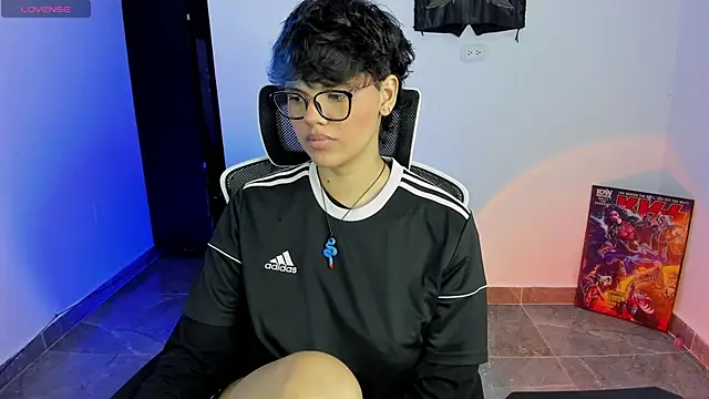 gooddess isis online show from September 18, 2025, 1:40 am