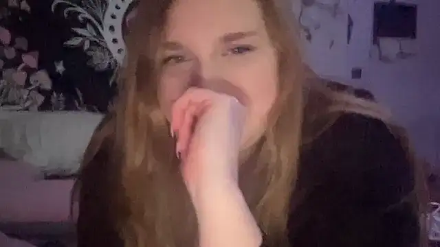Snapshot of thickgingergoddess chatting on January 23, 2025, 2:55 am thickgingergoddess online show from January 23, 2025, 2:55 am