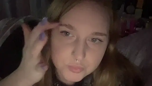 Snapshot of thickgingergoddess chatting on January 27, 2025, 11:00 pm thickgingergoddess online show from January 27, 2025, 11:00 pm