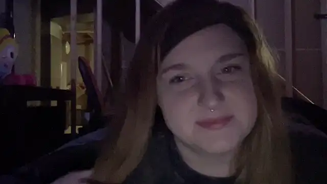 Snapshot of thickgingergoddess chatting on January 31, 2025, 10:31 pm thickgingergoddess online show from January 31, 2025, 10:31 pm