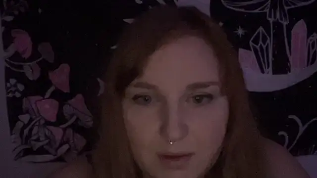 Snapshot of thickgingergoddess chatting on February 4, 2025, 4:15 am thickgingergoddess online show from February 4, 2025, 4:15 am
