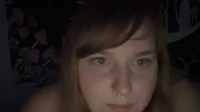 Snapshot of thickgingergoddess chatting on February 9, 2025, 5:50 am thickgingergoddess online show from February 9, 2025, 5:50 am