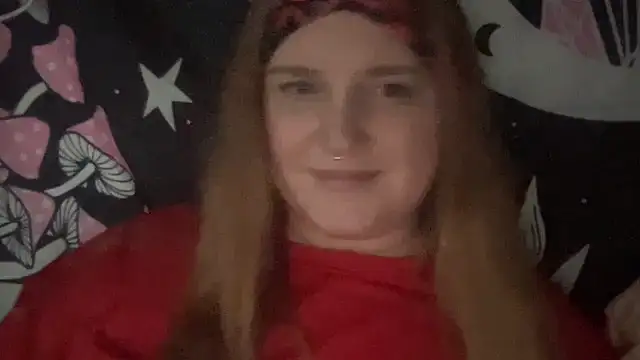 Snapshot of thickgingergoddess chatting on February 13, 2025, 7:31 pm thickgingergoddess online show from February 13, 2025, 7:31 pm