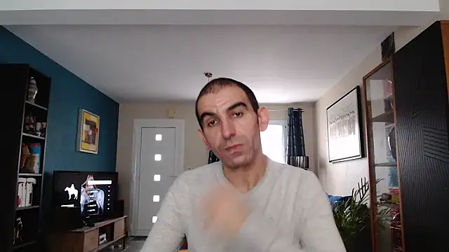 Snapshot of Samir_44200 chatting on October 29, 2025, 2:19 pm Samir 44200 online show from October 29, 2025, 2:19 pm