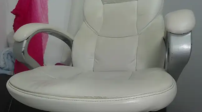 Snapshot of Xileny-Halliwey chatting on March 9, 2025, 1:14 am Xileny-Halliwey online show from March 9, 2025, 1:14 am