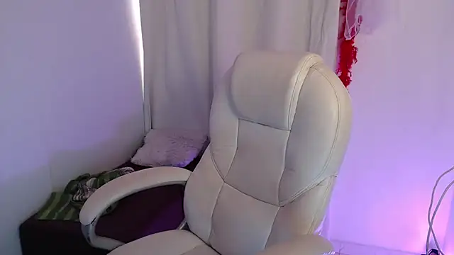 Snapshot of Xileny-Halliwey chatting on November 10, 2025, 7:57 pm Xileny-Halliwey online show from November 10, 2025, 7:57 pm