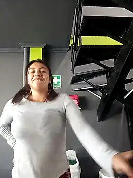 Snapshot of LIZ-06_ chatting on March 1, 2025, 1:29 pm LIZ-06 online show from March 1, 2025, 1:29 pm