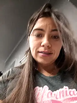 Snapshot of LIZ-06_ chatting on March 2, 2025, 5:25 pm LIZ-06 online show from March 2, 2025, 5:25 pm