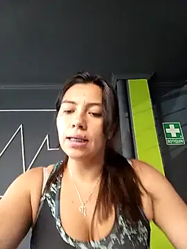 Snapshot of LIZ-06_ chatting on March 4, 2025, 12:22 pm LIZ-06 online show from March 4, 2025, 12:22 pm