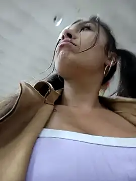 Snapshot of LIZ-06_ chatting on March 20, 2025, 11:02 pm LIZ-06 online show from March 20, 2025, 11:02 pm