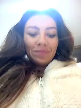 Snapshot of LIZ-06_ chatting on September 19, 2025, 5:20 am LIZ-06 online show from September 19, 2025, 5:20 am