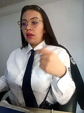 Snapshot of LIZ-06_ chatting on October 22, 2025, 3:34 pm LIZ-06 online show from October 22, 2025, 3:34 pm