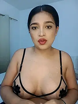 AdeleGray online show from November 11, 2025, 9:42 am