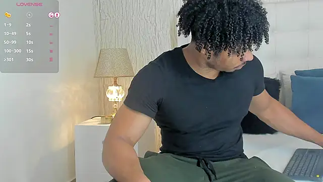 Snapshot of Jacub_Micke1 chatting on November 13, 2025, 2:21 am Jacub Micke1 online show from November 13, 2025, 2:21 am