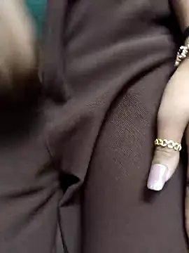 BabySlimmy10 online show from January 7, 2025, 6:05 am