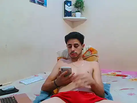 Snapshot of DoteMarks chatting on December 12, 2024, 10:02 am DoteMarks online show from December 12, 2024, 10:02 am