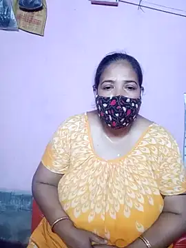 Snapshot of Hotty-rumi chatting on February 17, 2025, 9:03 am Hotty-rumi online show from February 17, 2025, 9:03 am