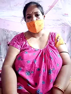 Snapshot of Hotty-rumi chatting on February 20, 2025, 1:57 am Hotty-rumi online show from February 20, 2025, 1:57 am