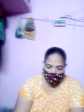 Snapshot of Hotty-rumi chatting on February 20, 2025, 9:55 am Hotty-rumi online show from February 20, 2025, 9:55 am