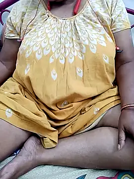 Snapshot of Hotty-rumi chatting on November 16, 2025, 6:24 pm Hotty-rumi online show from November 16, 2025, 6:24 pm