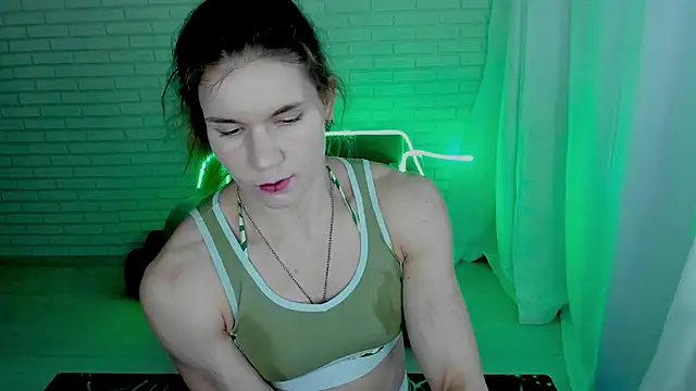 Snapshot of Lisa_Ray chatting on January 21, 2025, 9:57 am Lisa Ray online show from January 21, 2025, 9:57 am