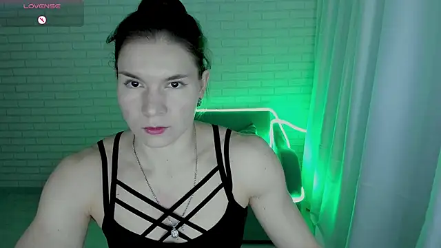 Lisa Ray online show from February 24, 2025, 4:27 am