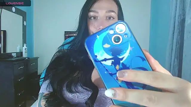 Snapshot of karla_zambrano chatting on November 7, 2025, 6:52 pm karla zambrano online show from November 7, 2025, 6:52 pm