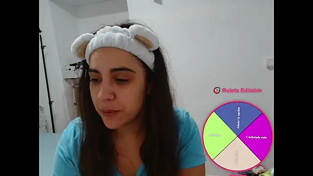 Snapshot of Ursumi1 chatting on October 24, 2025, 8:33 am Ursumi1 online show from October 24, 2025, 8:33 am