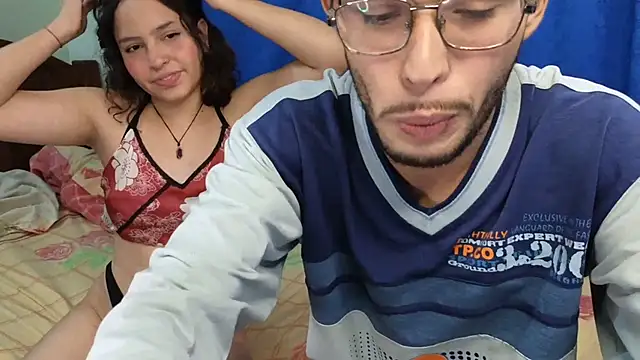 Snapshot of YuKinaHentaiI chatting on January 13, 2025, 1:34 am YuKinaHentaiI online show from January 13, 2025, 1:34 am