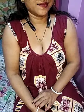 Sexy Mona Bhabhi online show from December 3, 2025, 6:39 pm