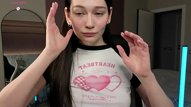Snapshot of Misty_Rose chatting on February 8, 2025, 7:37 am Misty Rose online show from February 8, 2025, 7:37 am