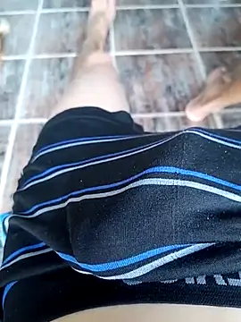 Snapshot of paubabando_ chatting on March 5, 2025, 8:53 pm paubabando online show from March 5, 2025, 8:53 pm