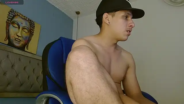 Snapshot of Jheidertwink chatting on January 31, 2025, 10:31 pm Jheidertwink online show from January 31, 2025, 10:31 pm