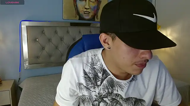 Snapshot of Jheidertwink chatting on February 7, 2025, 3:34 am Jheidertwink online show from February 7, 2025, 3:34 am