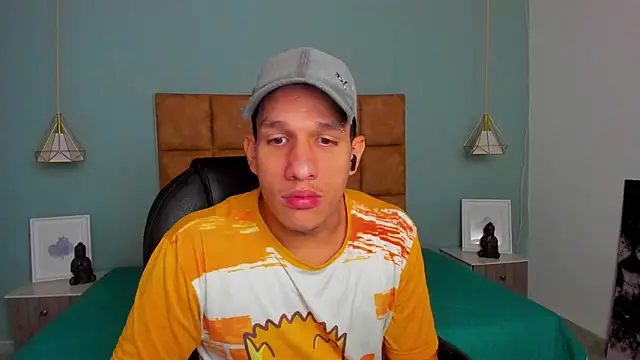 Snapshot of Jheidertwink chatting on September 15, 2025, 12:27 pm Jheidertwink online show from September 15, 2025, 12:27 pm