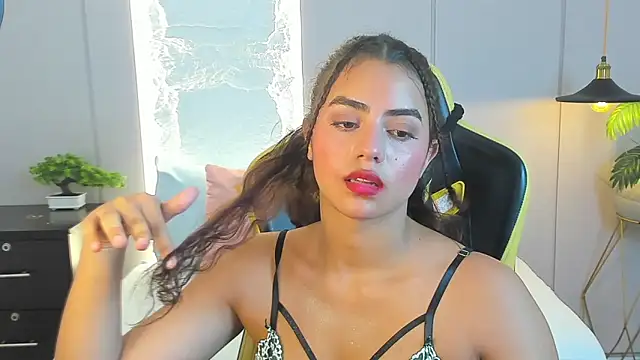 yaya23x online show from March 6, 2025, 7:10 pm