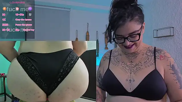 poisson ivy online show from February 3, 2025, 4:04 am