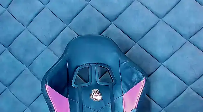 Nellyhills online show from February 12, 2025, 3:49 pm