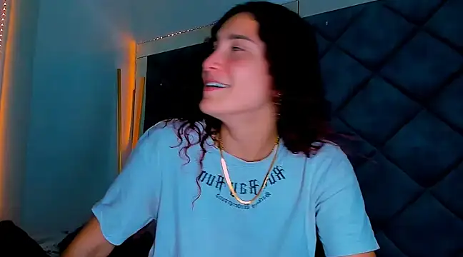 Nellyhills online show from February 28, 2025, 6:41 pm