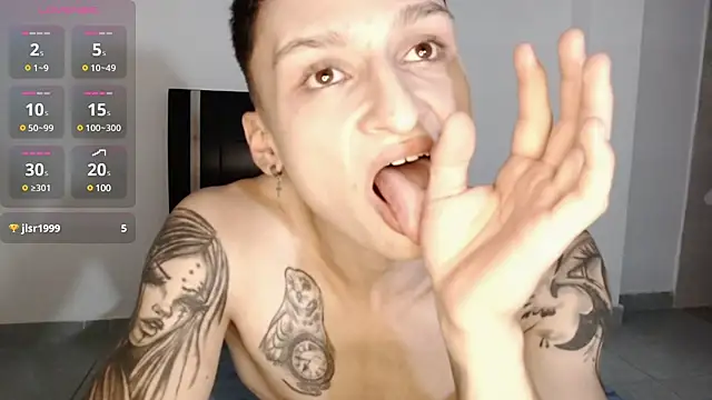 Snapshot of arthurphoenix_ chatting on December 19, 2024, 6:01 am arthurphoenix online show from December 19, 2024, 6:01 am