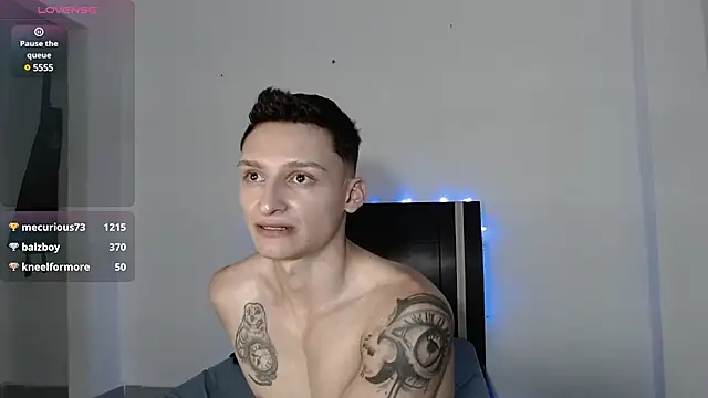 Snapshot of arthurphoenix_ chatting on December 24, 2024, 10:33 am arthurphoenix online show from December 24, 2024, 10:33 am