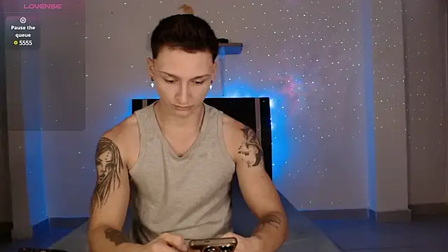 Snapshot of arthurphoenix_ chatting on January 5, 2025, 2:38 am arthurphoenix online show from January 5, 2025, 2:38 am