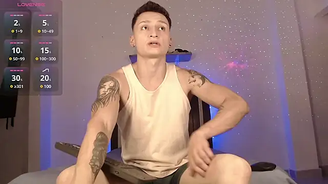 Snapshot of arthurphoenix_ chatting on January 9, 2025, 3:04 am arthurphoenix online show from January 9, 2025, 3:04 am